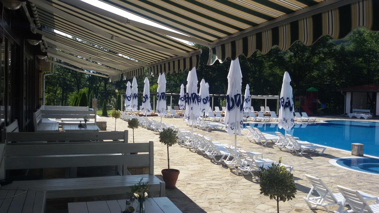 Ostrova Holiday Village เบลีโอซุม ภายนอก รูปภาพ