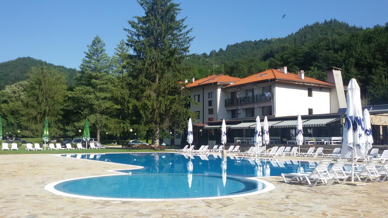 Ostrova Holiday Village เบลีโอซุม ภายนอก รูปภาพ