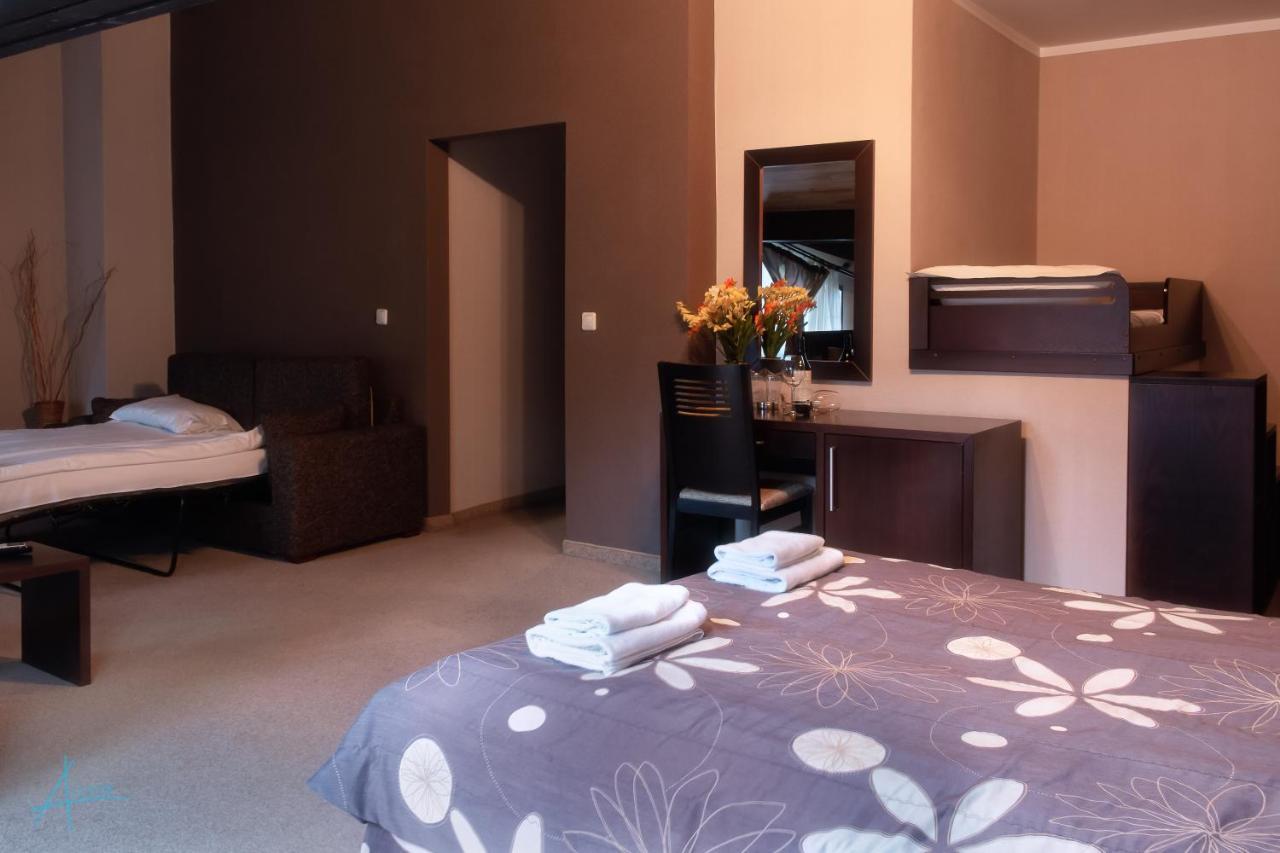 Ostrova Holiday Village เบลีโอซุม ภายนอก รูปภาพ