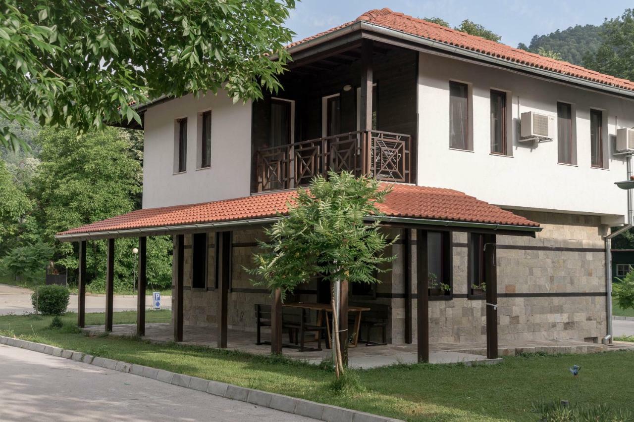 Ostrova Holiday Village เบลีโอซุม ภายนอก รูปภาพ